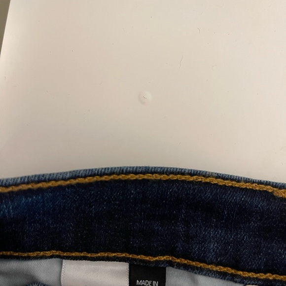 NWOT Veronica Beard Carolyn 10” Button Hem Baby Boot Jeans, Size 27 - Picture 7 of 7